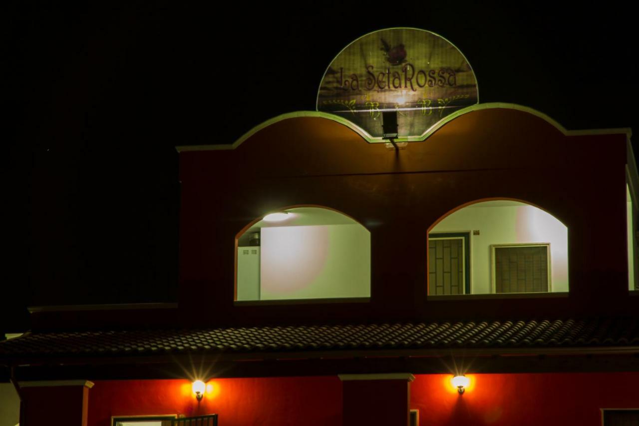 B&B La Seta Rossa Galatone Kültér fotó